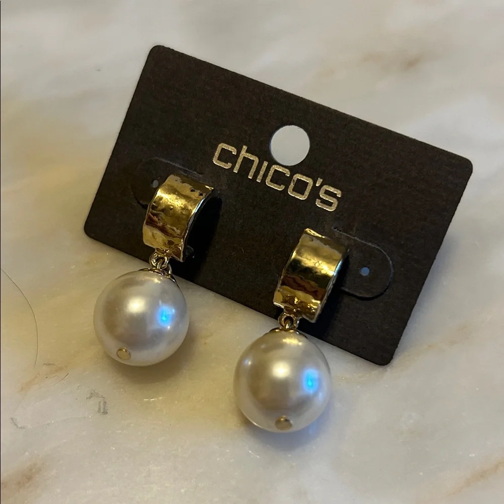 Chico's‎ Women Gold Tone Faux Pearl Arie Dangle Drop Earring NWT